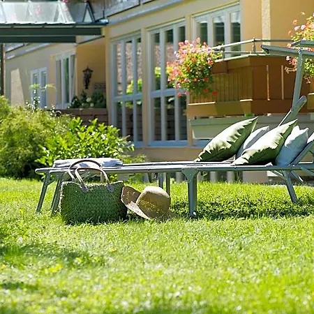 Hotel Riedenburg 2*