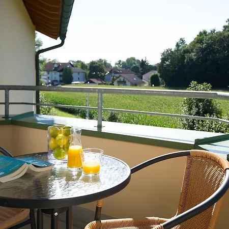 Kurpension Riedenburg 2*
