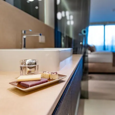 Otel Riedenburg 2*