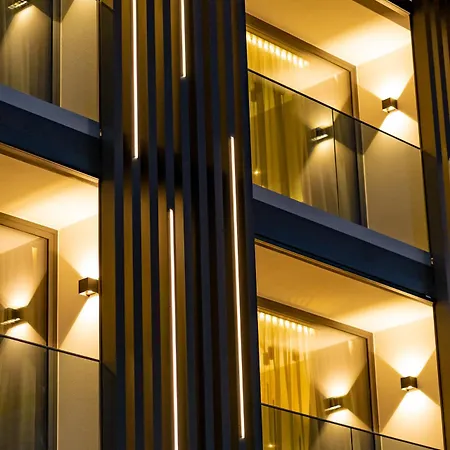 Hotel Kurpension Riedenburg 2*